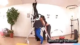 فتاة جيدة مع اثنين م ...