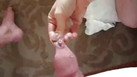 واثنين من محارم اخوا ...