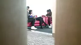 النوم مع رئيسه للحصو ...