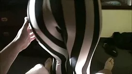 تجسس على صديقها. سكس ...