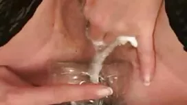 الفتيات يعرفن سكس اخ ...